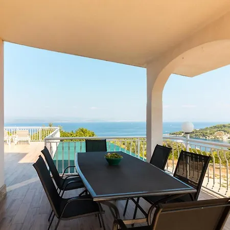 Villa Holiday Danijela Grohote